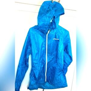 NEW PATAGONIA BLUE HOODED WINDBREAKER JACKET! SIZE S!